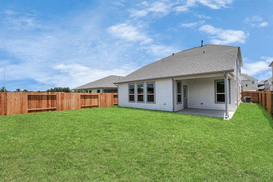 Sample photo of completed home with similar floor plan. Actual colors and selections may vary.