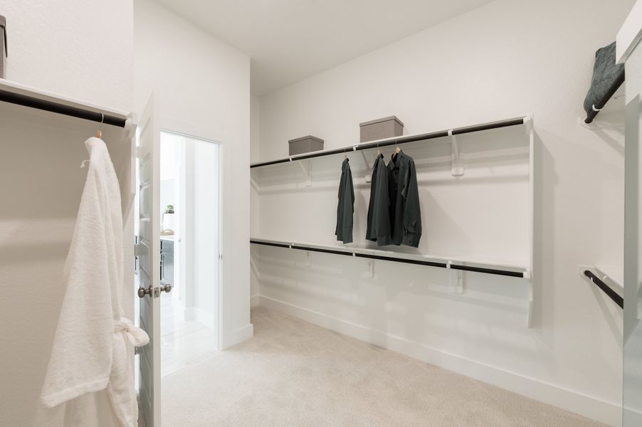 Representative furnished interior of a home built from the Goldeneye by Tri Pointe Homes in Jubilee 50′, Hockley (Image 45).