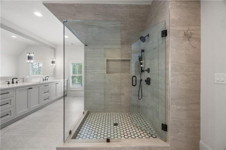 Furnished interior view inside a new home in , Alpharetta (Image 46).