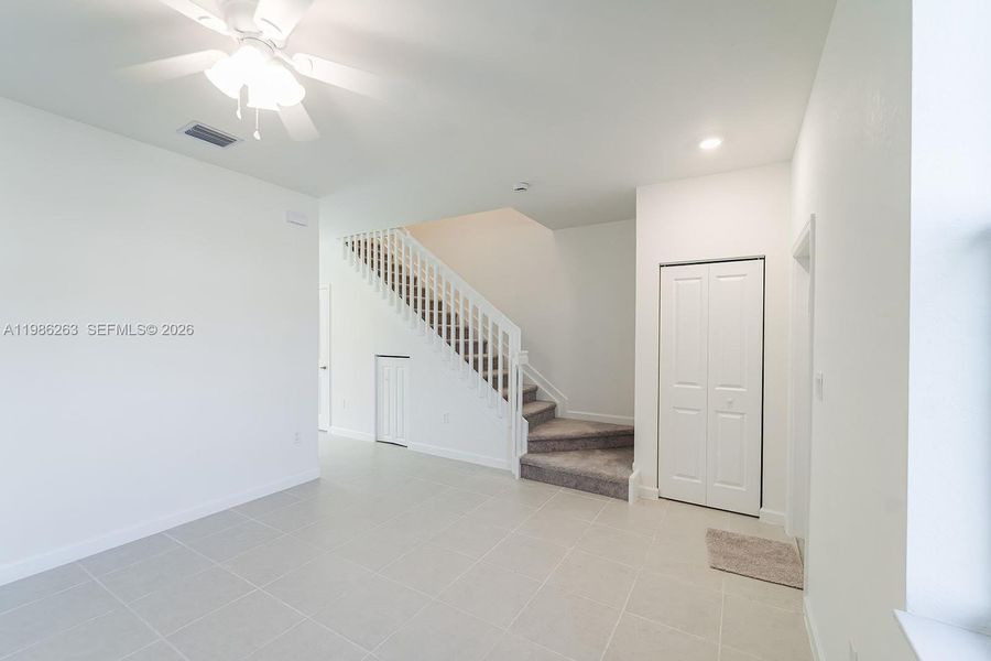 Spacious, unfurnished interior of a new home in , Homestead (Image 15).