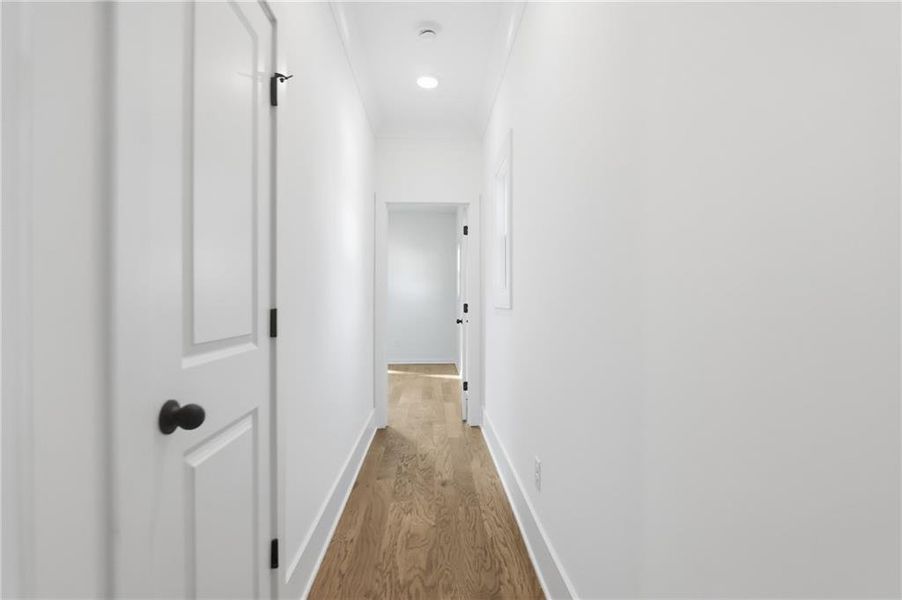 Spacious, unfurnished interior of a new home in , Roswell (Image 25).