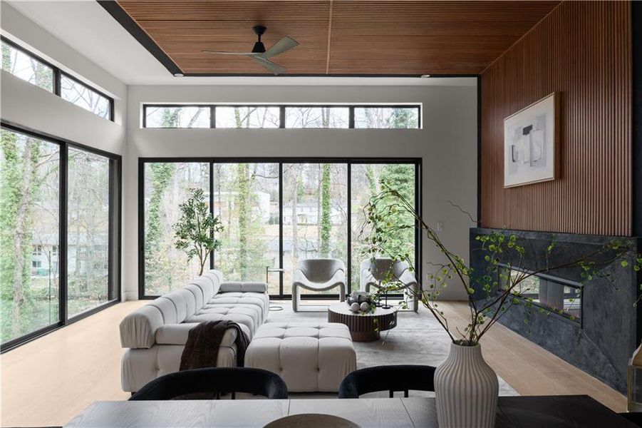 Image 102 of a home in .