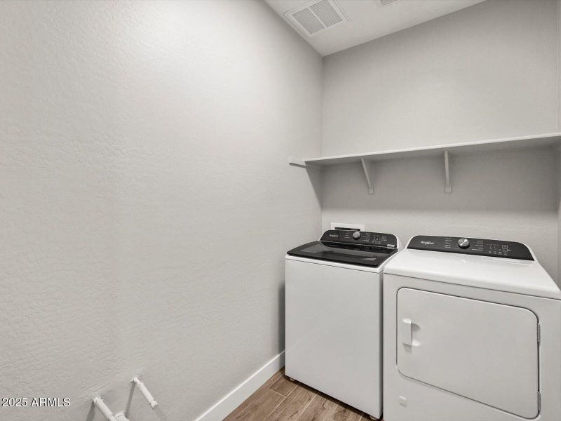 Included Washer & Dryer Included Washer & Dryer