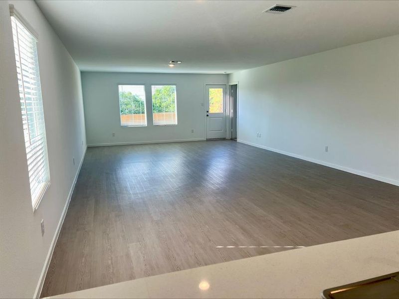 Spacious, unfurnished interior of a new home in Travis Heights, Sherman (Image 4). Spacious, unfurnished interior of a new home in Travis Heights, Sherman (Image 4).