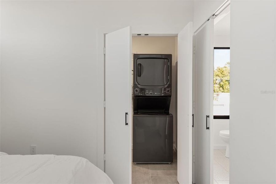 Furnished interior view inside a new home in , Winter Park (Image 34).