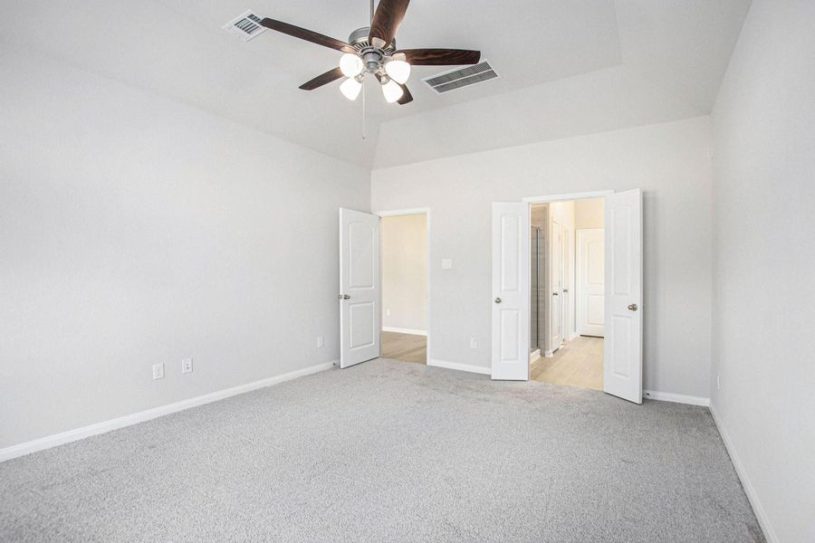 Spacious, unfurnished interior of a new home in , Bay City (Image 21). Spacious, unfurnished interior of a new home in , Bay City (Image 21).