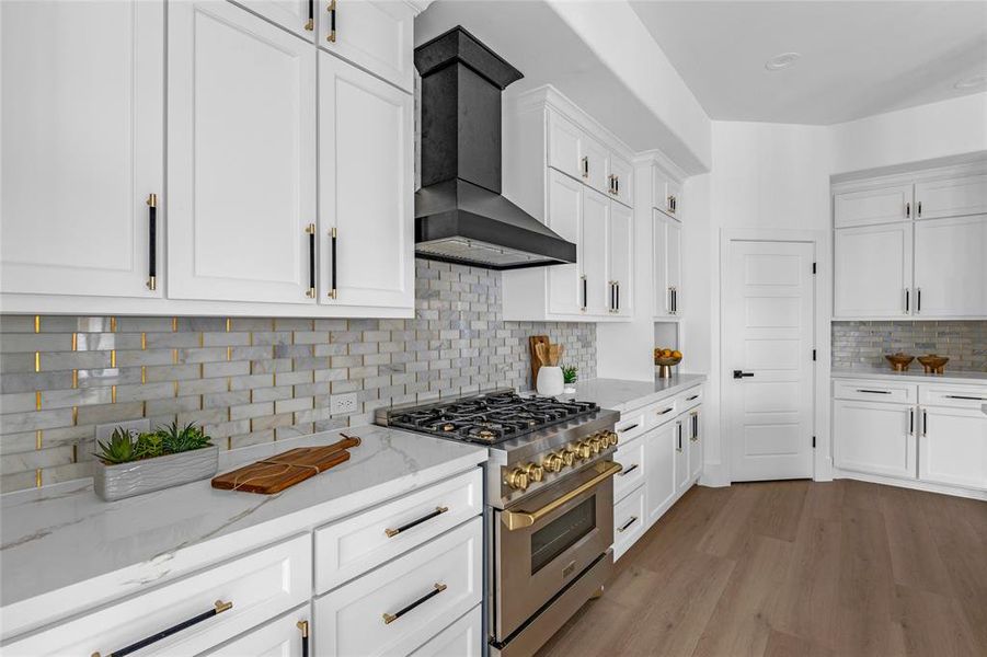 36" ZLINE Autograph Edition 6 Burner Dual Fuel Range 36" ZLINE Autograph Edition 6 Burner Dual Fuel Range