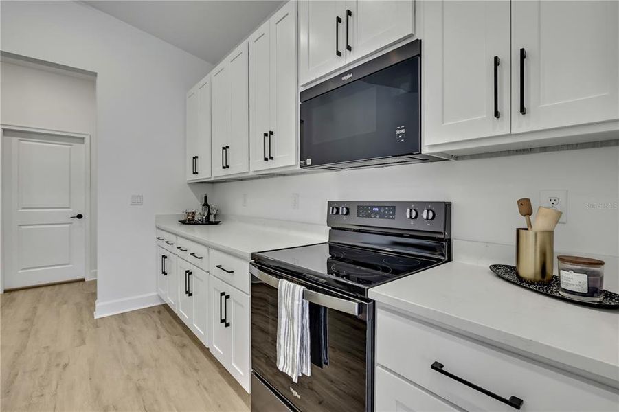 Furnished interior view inside a new home in , Spring Hill (Image 11).