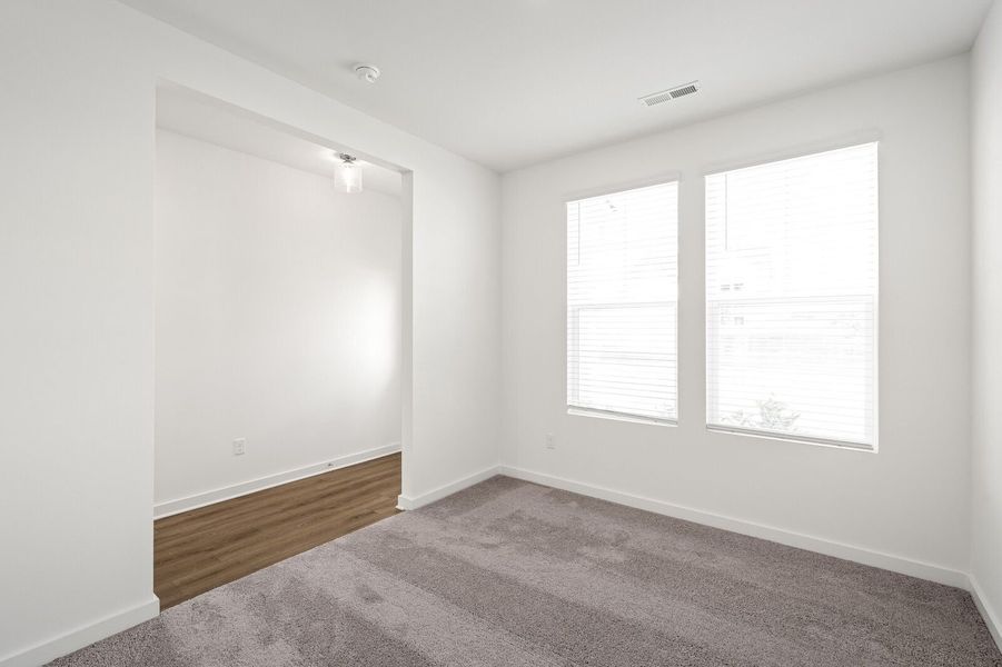 Spacious, unfurnished interior of a new home in Calista Farms, White House (Image 25).