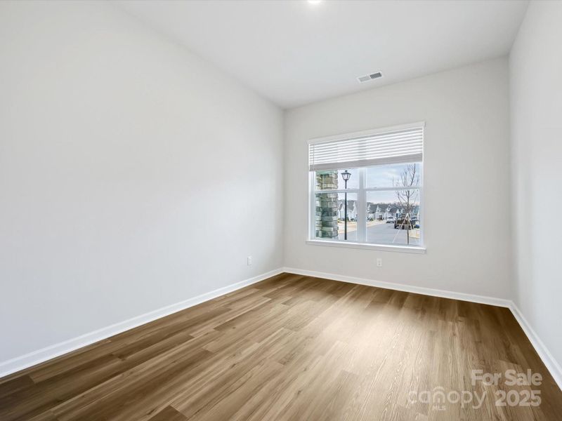 Spacious, unfurnished interior of a new home in Encore at Streamside - Classic Series, Waxhaw (Image 19).