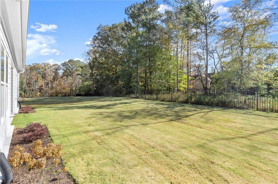 Exterior details and patio area of a home in Hillgrove Preserve, Powder Springs (Image 22).