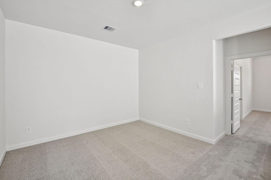 Photo is not of the actual home, but is an inspirational photo of builder’s model home and may depict options, furnishings, and/or decorator features that are not included Photo is not of the actual home, but is an inspirational photo of builder’s model home and may depict options, furnishings, and/or decorator features that are not included