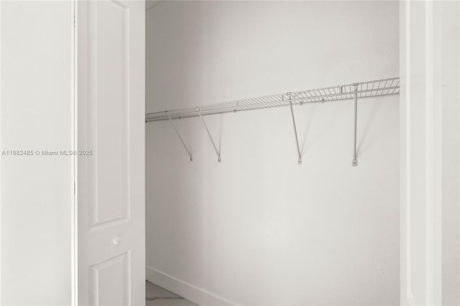 Spacious, unfurnished interior of a new home in , Lehigh Acres (Image 30).