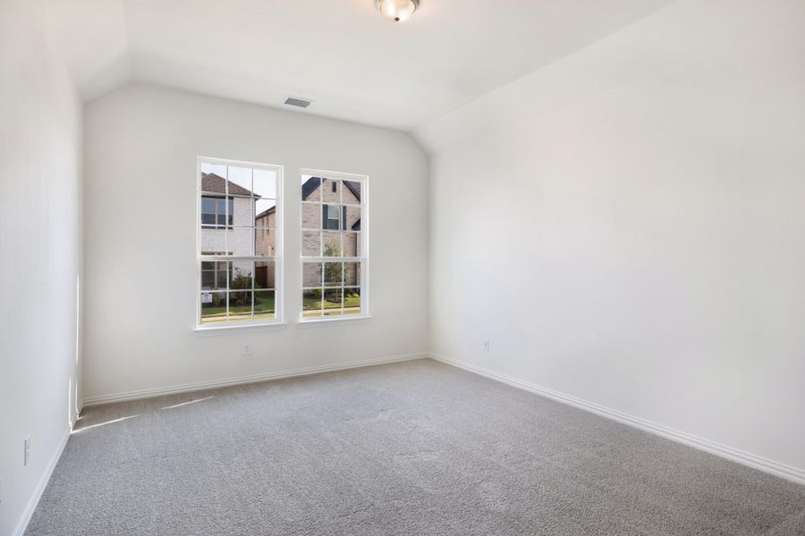 Representative unfurnished interior of a home built from the Hawthorne by UnionMain Homes in Edgewater, Fate (Image 17).