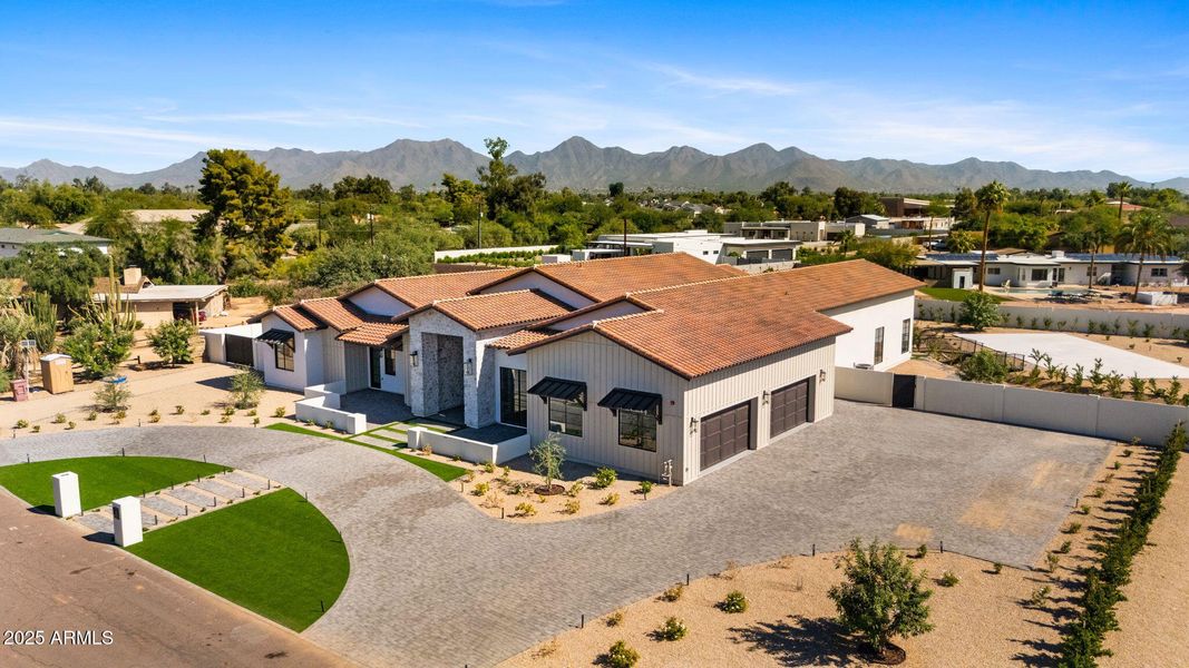 59-web-or-mls-10809-n-82nd-pl 59-web-or-mls-10809-n-82nd-pl