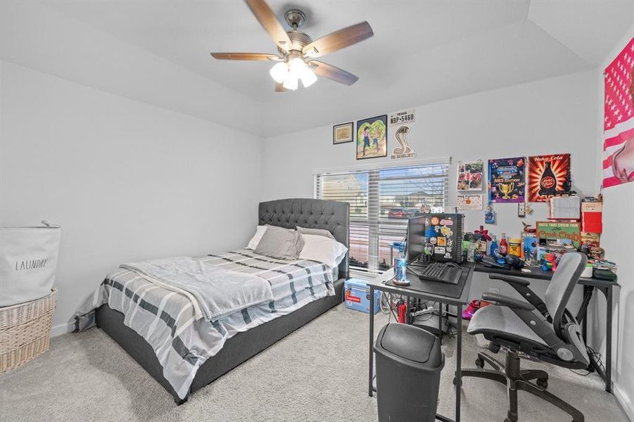 Furnished interior view inside a new home in Madero, Haslet (Image 10).