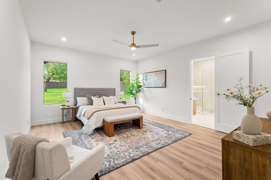 Furnished interior view inside a new home in , Farmers Branch (Image 13).