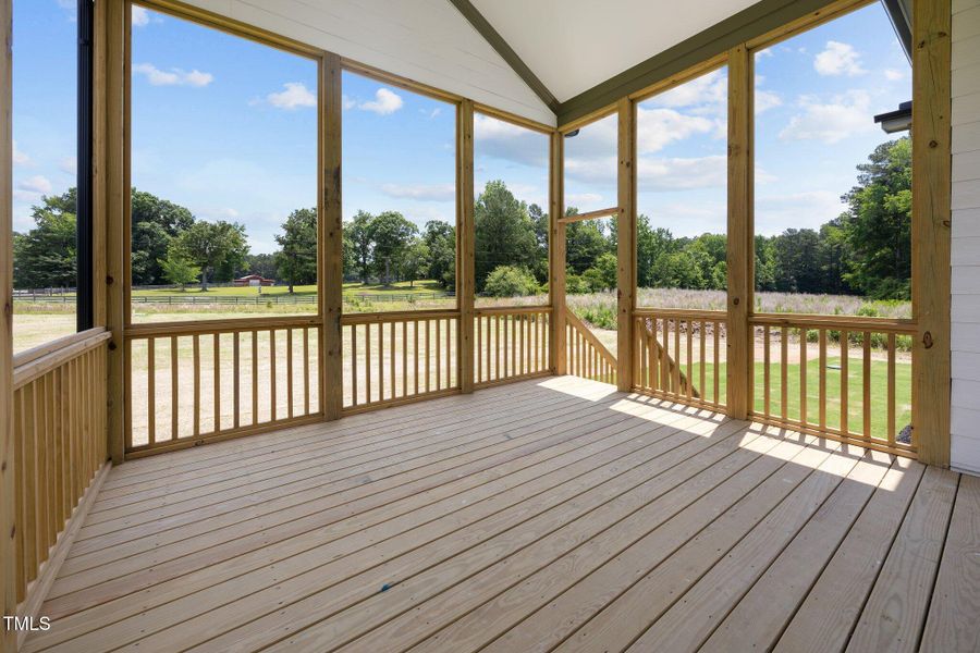 66-web-or-mls-IMG_0408 66-web-or-mls-IMG_0408