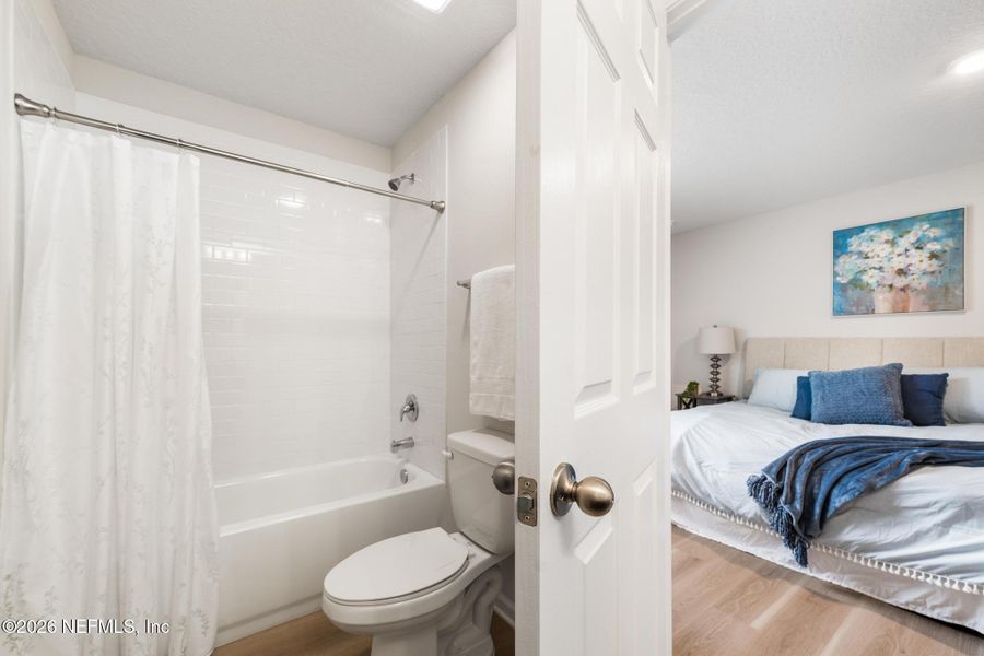 Furnished interior view inside a new home in , Jacksonville (Image 8).