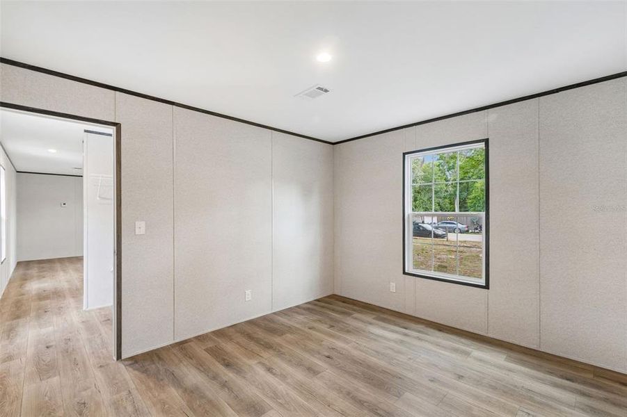 Spacious, unfurnished interior of a new home in , New Port Richey (Image 19).