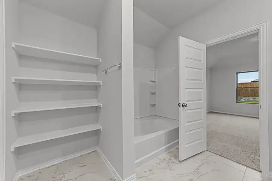 Furnished interior view inside a new home in Rolling Ridge, Van Alstyne (Image 12).