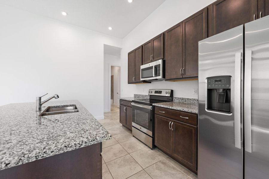 10135 SW Latium Wy-12 10135 SW Latium Wy-12