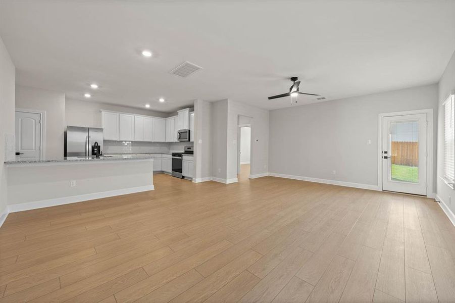 Spacious, unfurnished interior of a new home in Princeton Heights, Princeton (Image 4). Spacious, unfurnished interior of a new home in Princeton Heights, Princeton (Image 4).