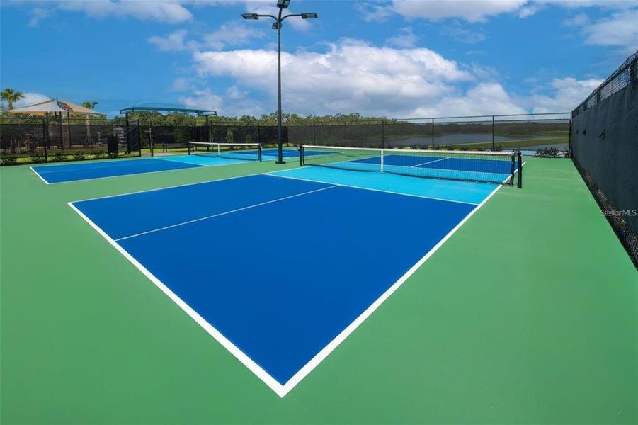 Community amenities in , Riverview (Image 50).