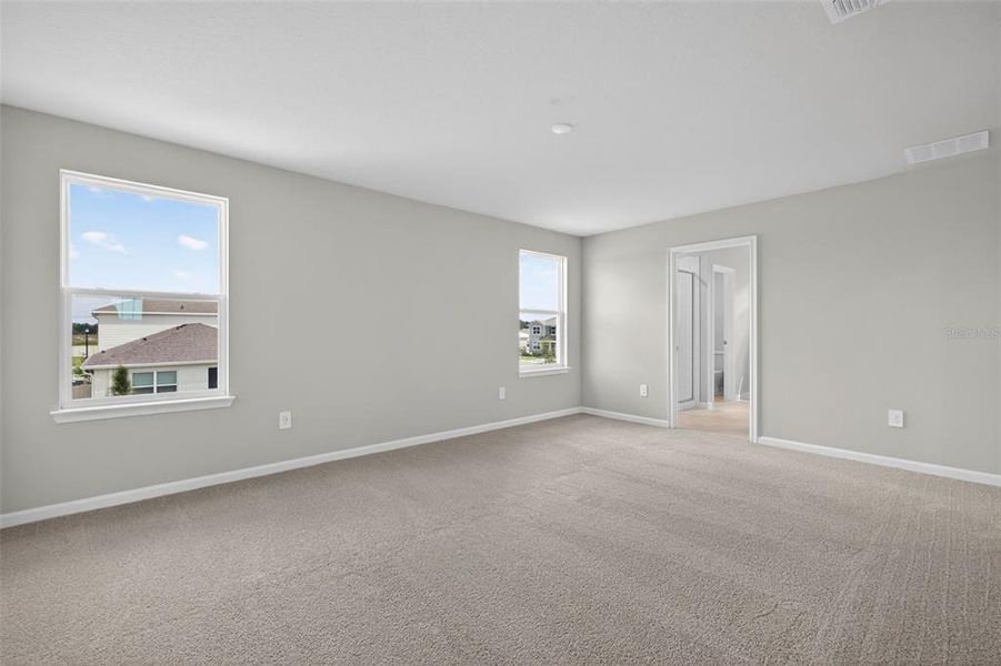 Spacious, unfurnished interior of a new home in Crosswind Ranch, Parrish (Image 20).