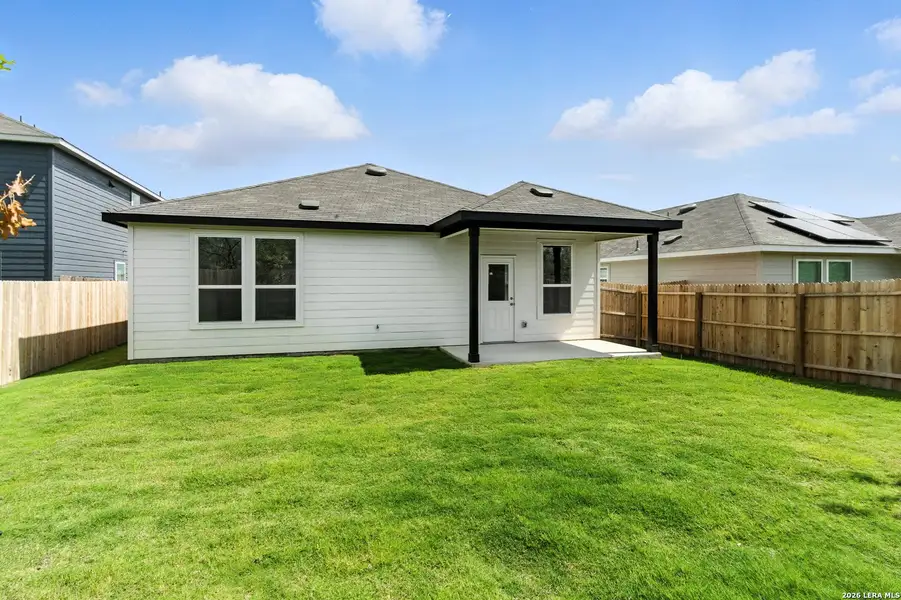 Exterior details and patio area of a home in Horizon Ridge, San Antonio (Image 2). Exterior details and patio area of a home in Horizon Ridge, San Antonio (Image 2).