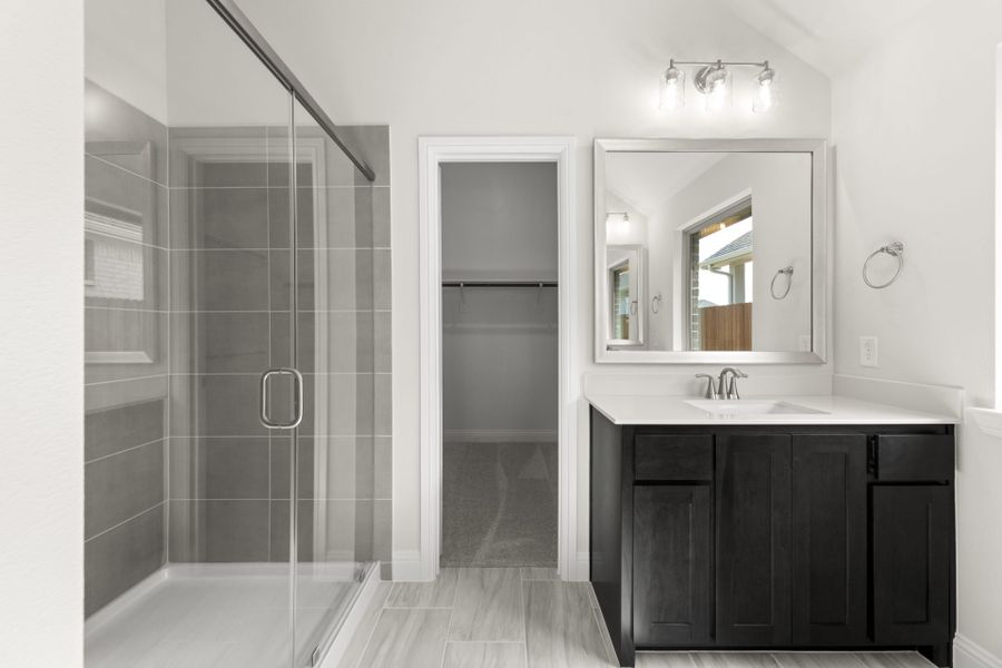 Furnished interior view inside a new home in Heartland, Heartland (Image 8).