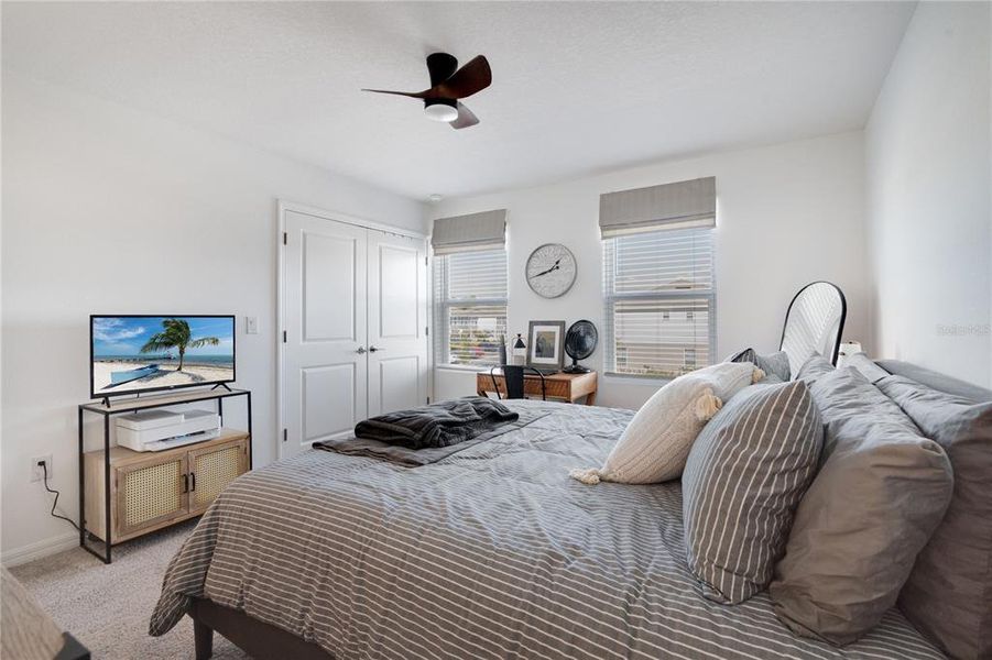 Furnished interior view inside a new home in , Sarasota (Image 29).