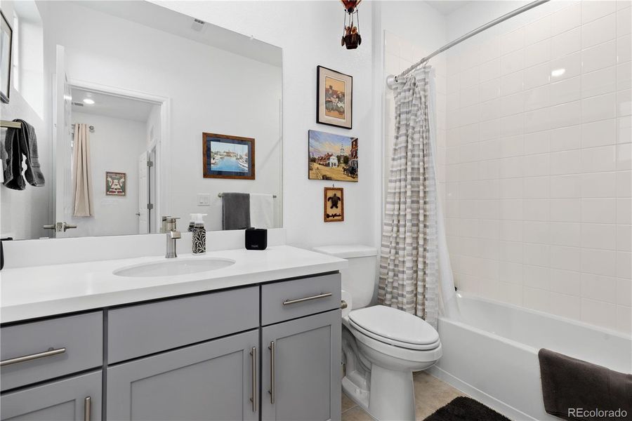 Furnished interior view inside a new home in Looking Glass, Parker (Image 32).