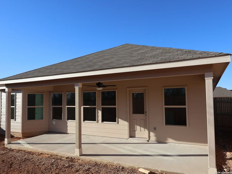 Exterior details and patio area of a home in Greenspoint Heights, Seguin (Image 3).