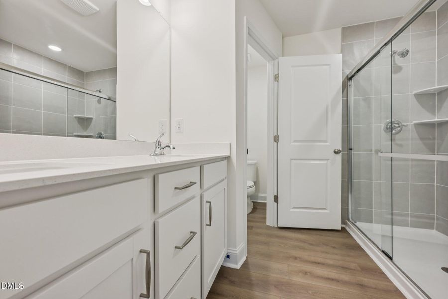 28-web-or-mls-Kensley Grv Ln-S0602-028