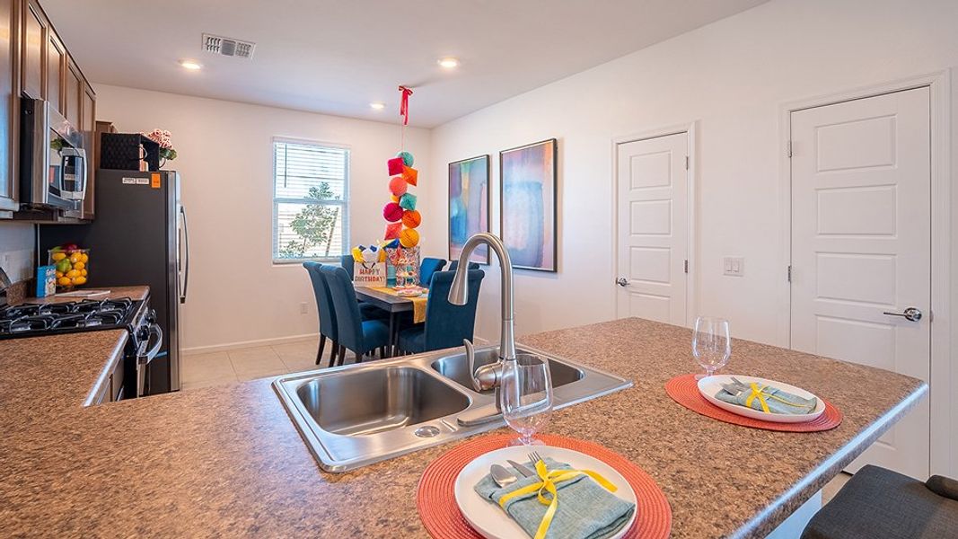 0352 Pantano Kitchen Dining 4of4 RT