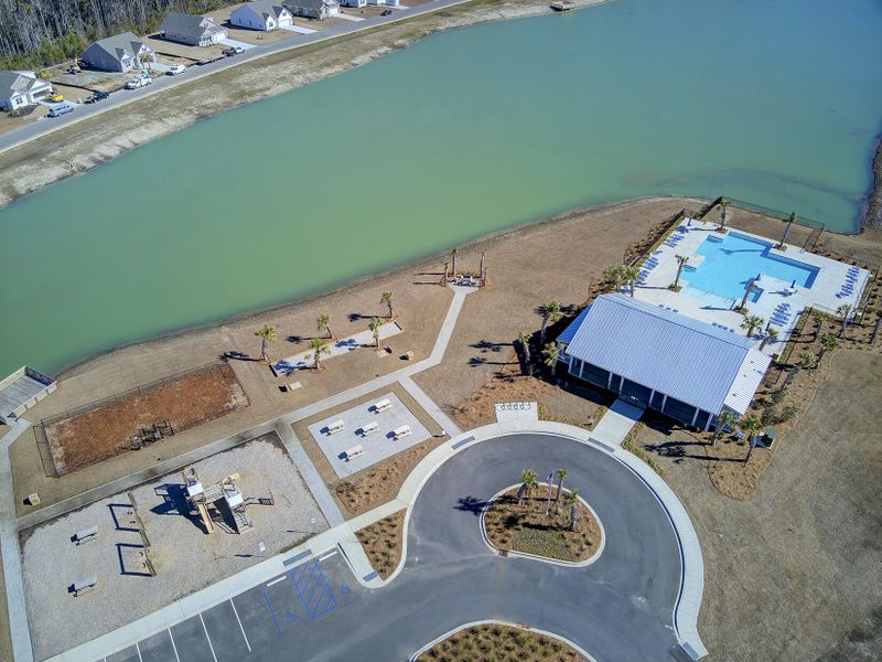 Image 67 of a home in French Quarter Creek.