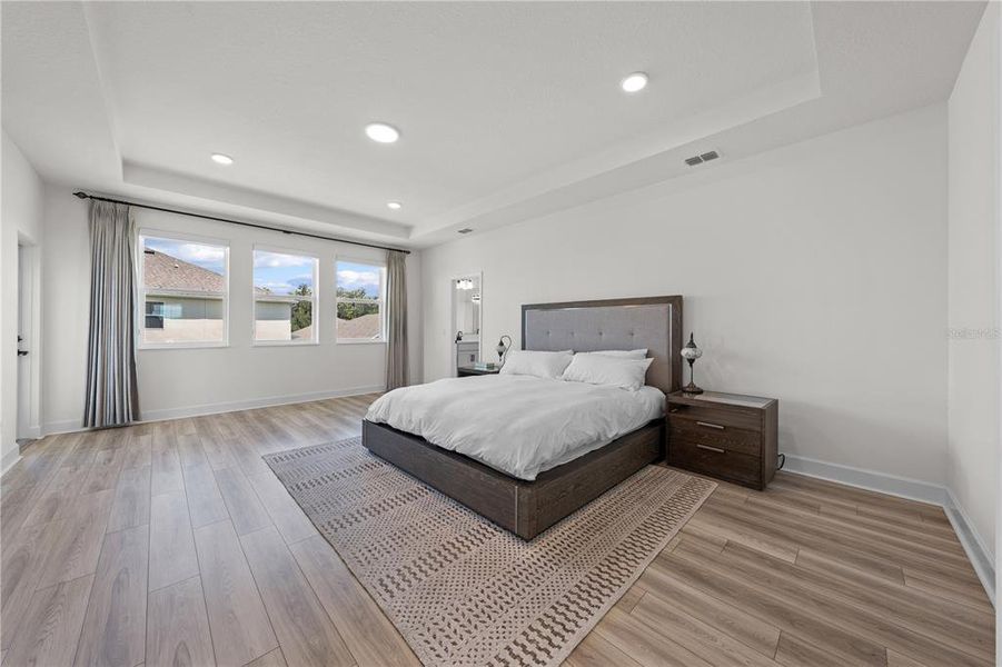 Furnished interior view inside a new home in Eden at Crossprairie, St. Cloud (Image 59).