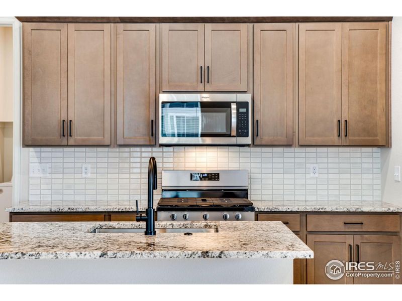 Furnished interior view inside a new home in Westside Crossing Paired Homes, Berthoud (Image 8). Furnished interior view inside a new home in Westside Crossing Paired Homes, Berthoud (Image 8).