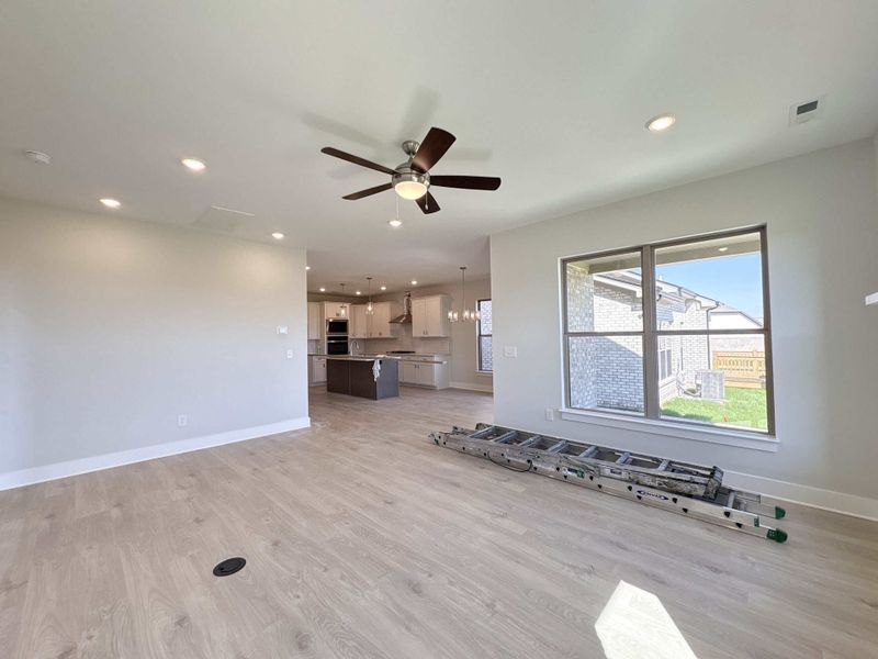 Spacious, unfurnished interior of a new home in The Paddock, Gallatin (Image 4).