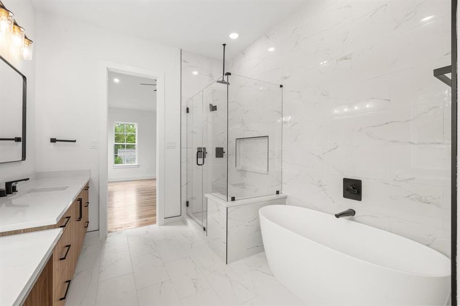 Furnished interior view inside a new home in , Dallas (Image 12).