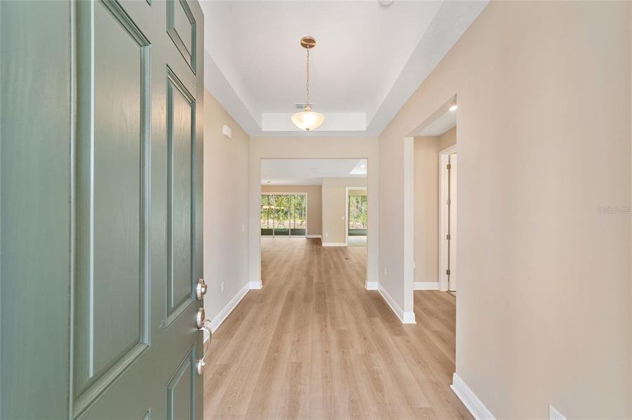 Spacious, unfurnished interior of a new home in , Ocala (Image 30).