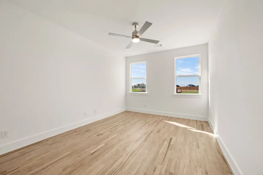 Spacious, unfurnished interior of a new home in Settlers Glen, New Fairview (Image 34). Spacious, unfurnished interior of a new home in Settlers Glen, New Fairview (Image 34).