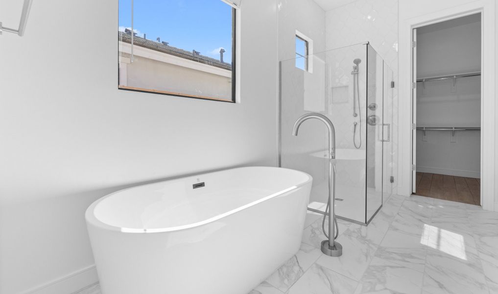 Primary bath with freestanding soaking tub