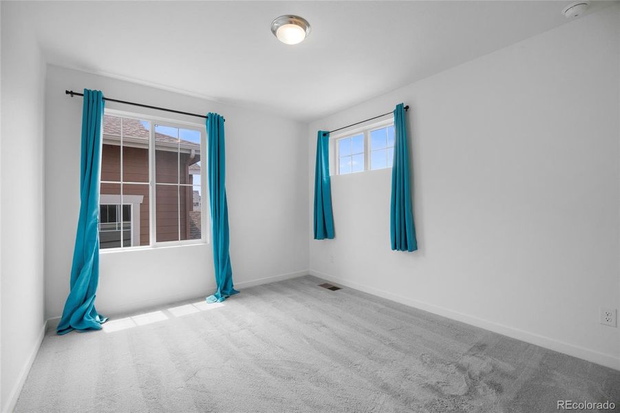 Spacious, unfurnished interior of a new home in , Elizabeth (Image 31).
