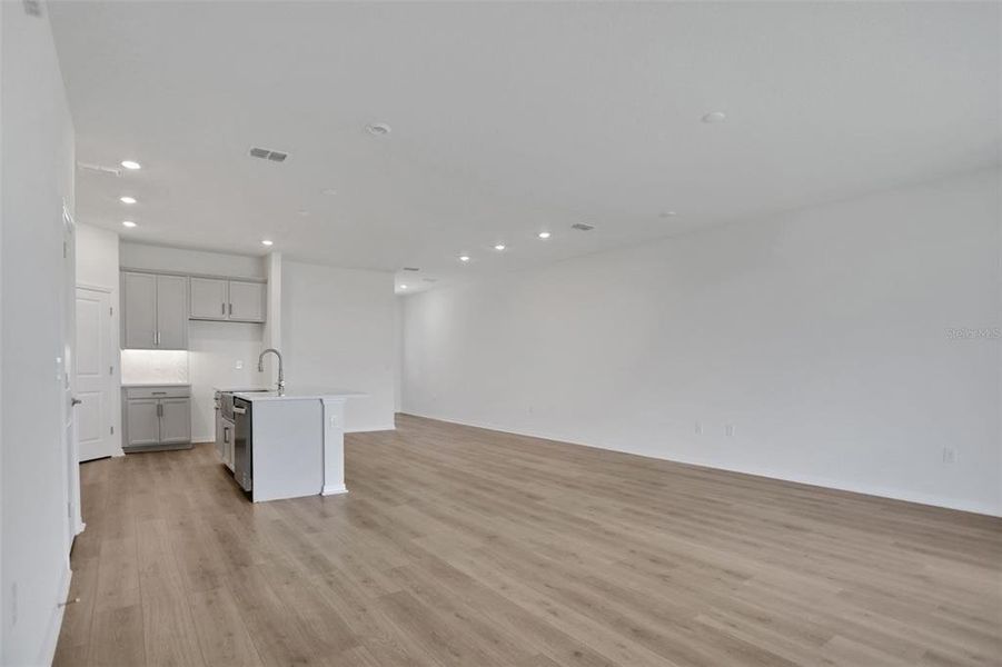 Spacious, unfurnished interior of a new home in Seaire, Parrish (Image 30).