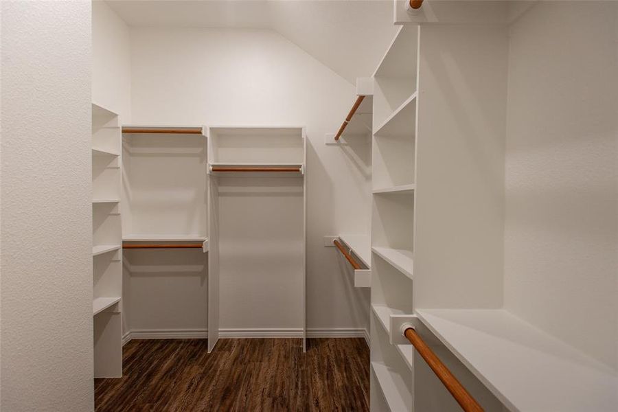 Image 37 of a home in .