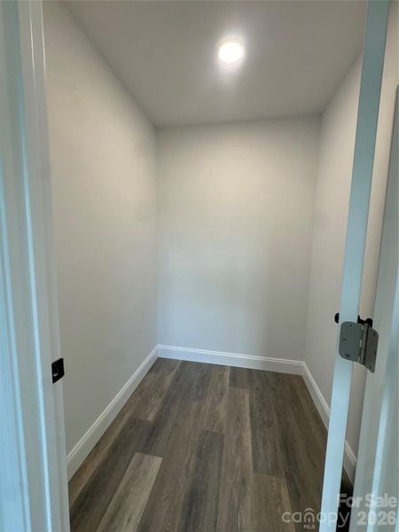 Spacious, unfurnished interior of a new home in , Grimesland (Image 5).