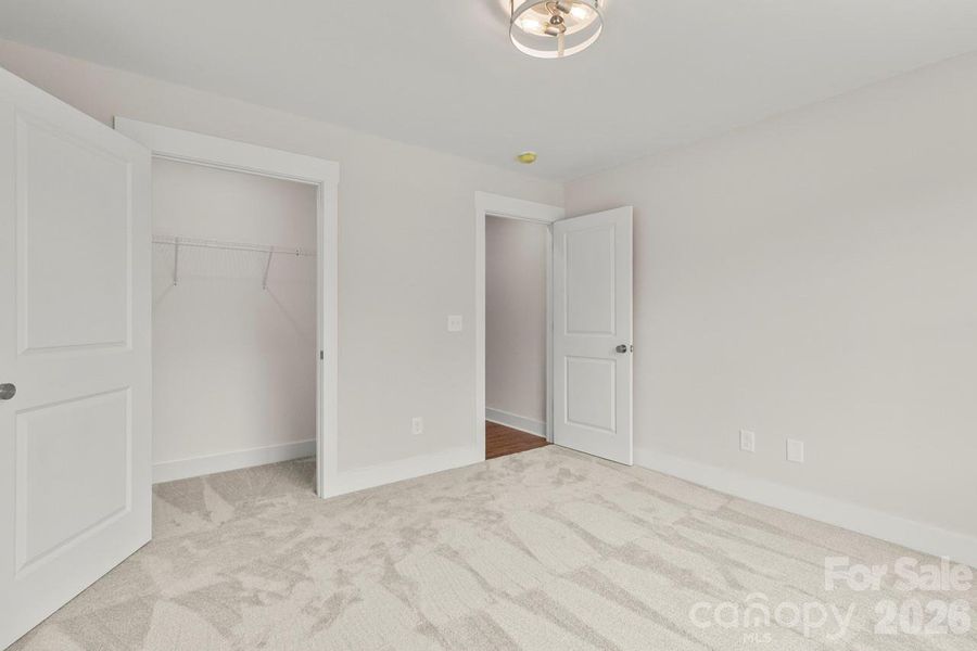 Spacious, unfurnished interior of a new home in , Lincolnton (Image 33).