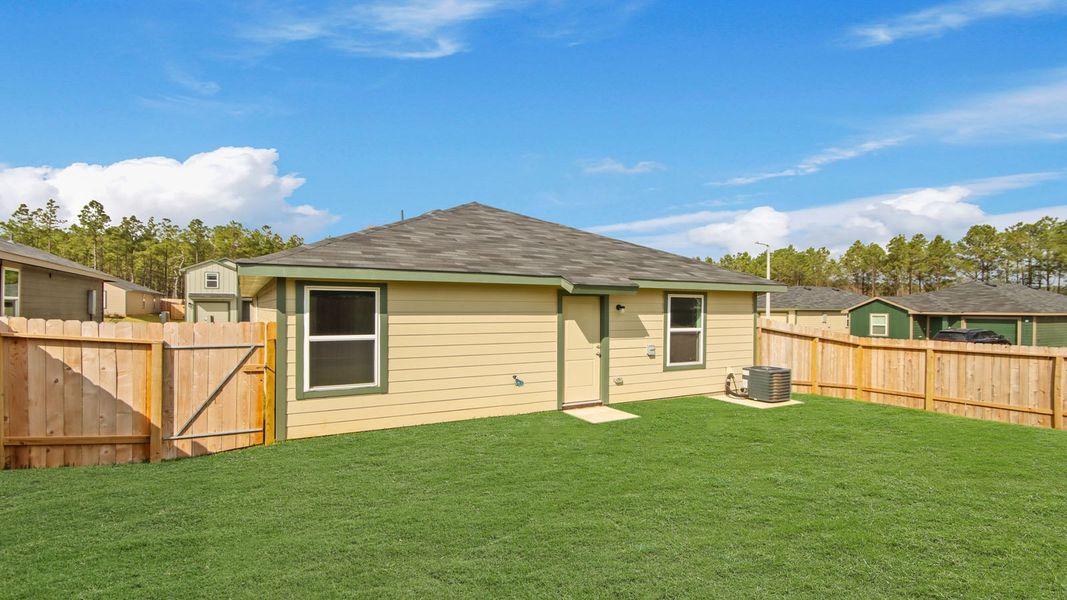 Exterior details and patio area of a home in McCrorey Trails, Conroe (Image 4). Exterior details and patio area of a home in McCrorey Trails, Conroe (Image 4).